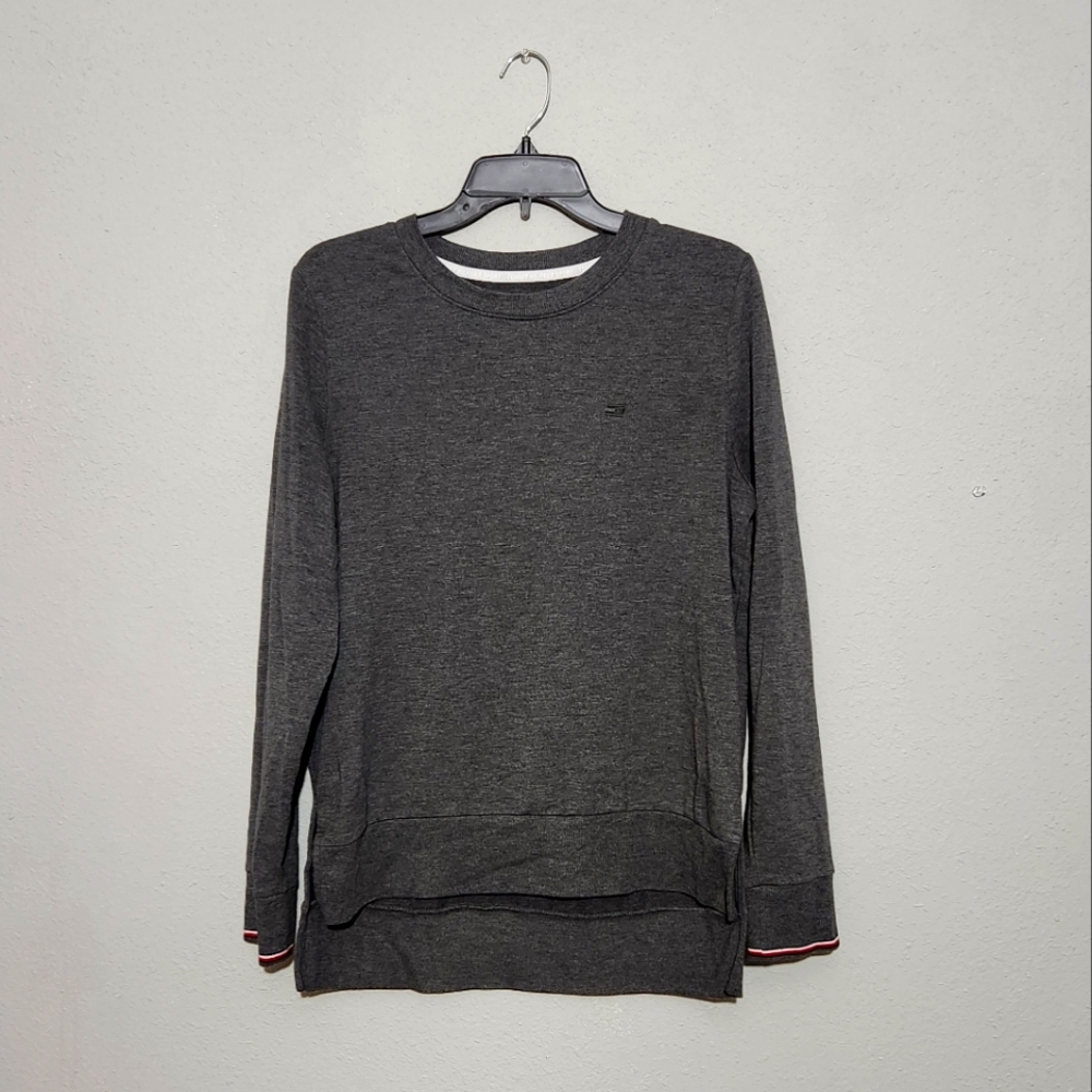 Tommy Hilfiger soft gray sweatshirt